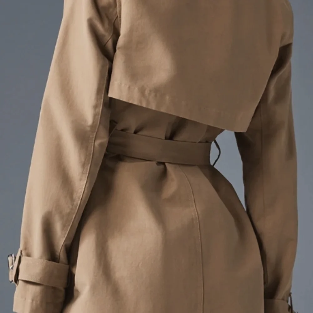Alo Yoga Prime Trench